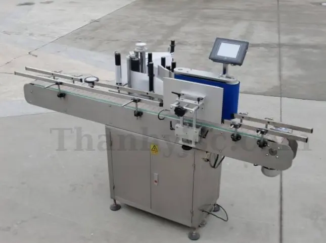 Máy Dán Nhãn Chai Tròn Tự Động TY-DN180