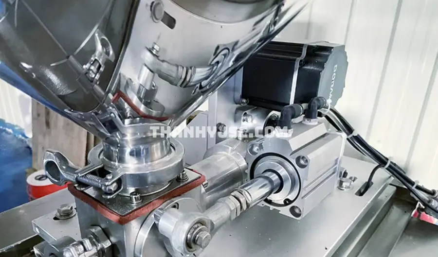 Máy Chiết Rót Và Đóng Gói Túi Sốt Tự Động TY-CRDG160